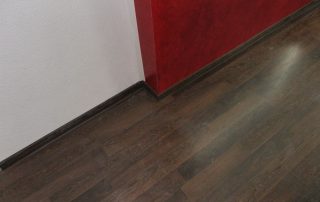 Drevené, vinylové a laminátové podlahy